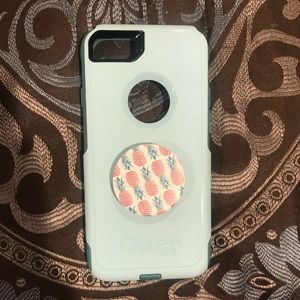 Teal Otterbox Iphone 7 case!